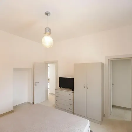 Zeituna A Porto Cesareo *