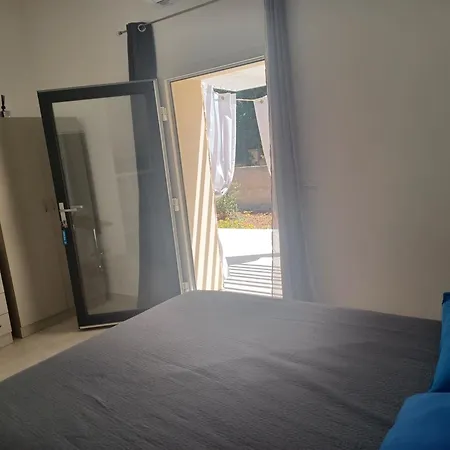 Zeituna A Porto Cesareo *