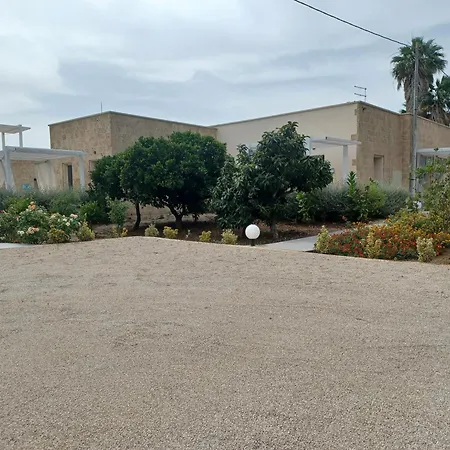 Zeituna A Porto Cesareo Holiday home Torre Lapillo