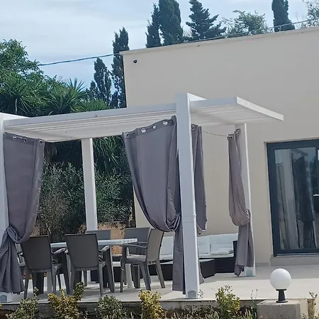 Zeituna A Porto Cesareo Torre Lapillo